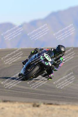 media/Jan-19-2023-Racers Edge (Thu) [[69d0b4dc55]]/B Group/Session 5 (Turn 12)/